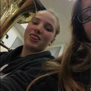 Meet your Posher, Alexis